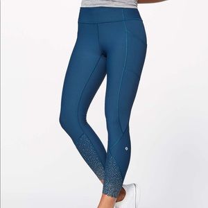 Lululemon Tight stuff tight II 25” in “night tide”